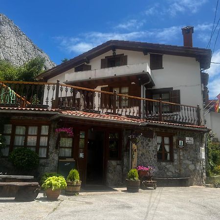 Hotel Rural El Sestil Dobres ภายนอก รูปภาพ