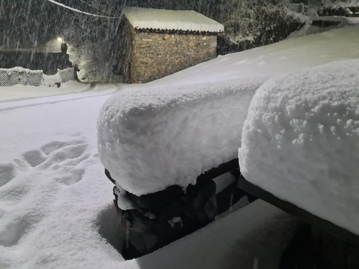 Hotel Rural El Sestil Dobres ภายนอก รูปภาพ