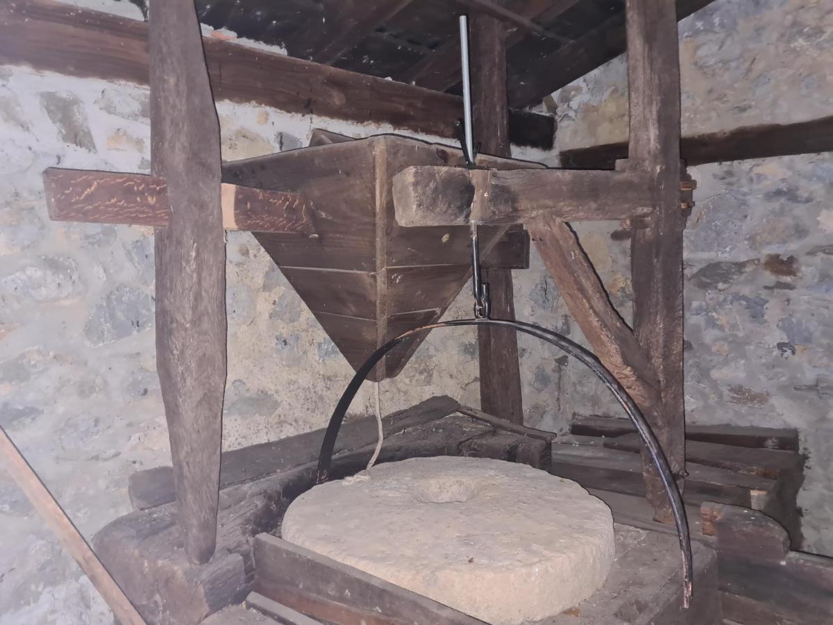 Hotel Rural El Sestil Dobres ภายนอก รูปภาพ