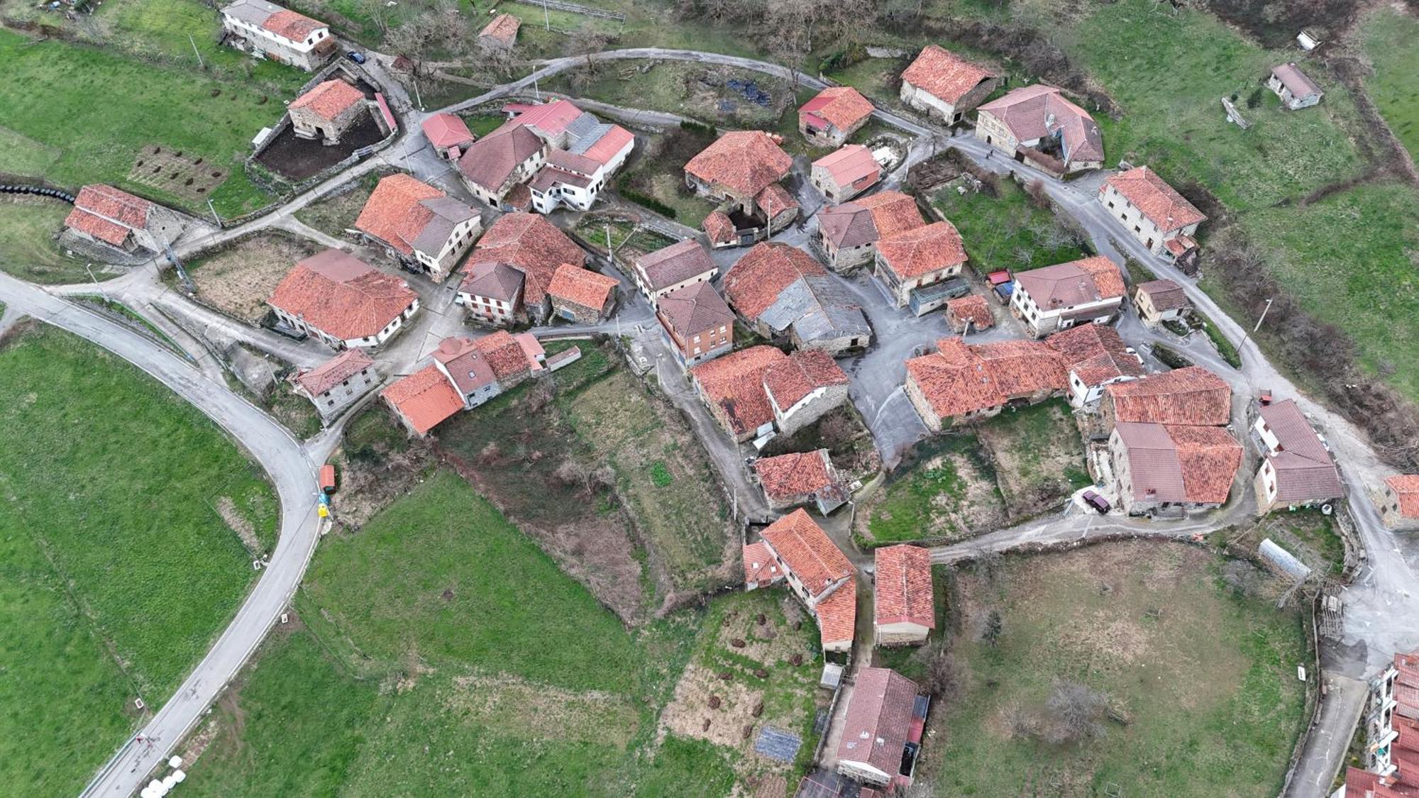 Hotel Rural El Sestil Dobres ภายนอก รูปภาพ