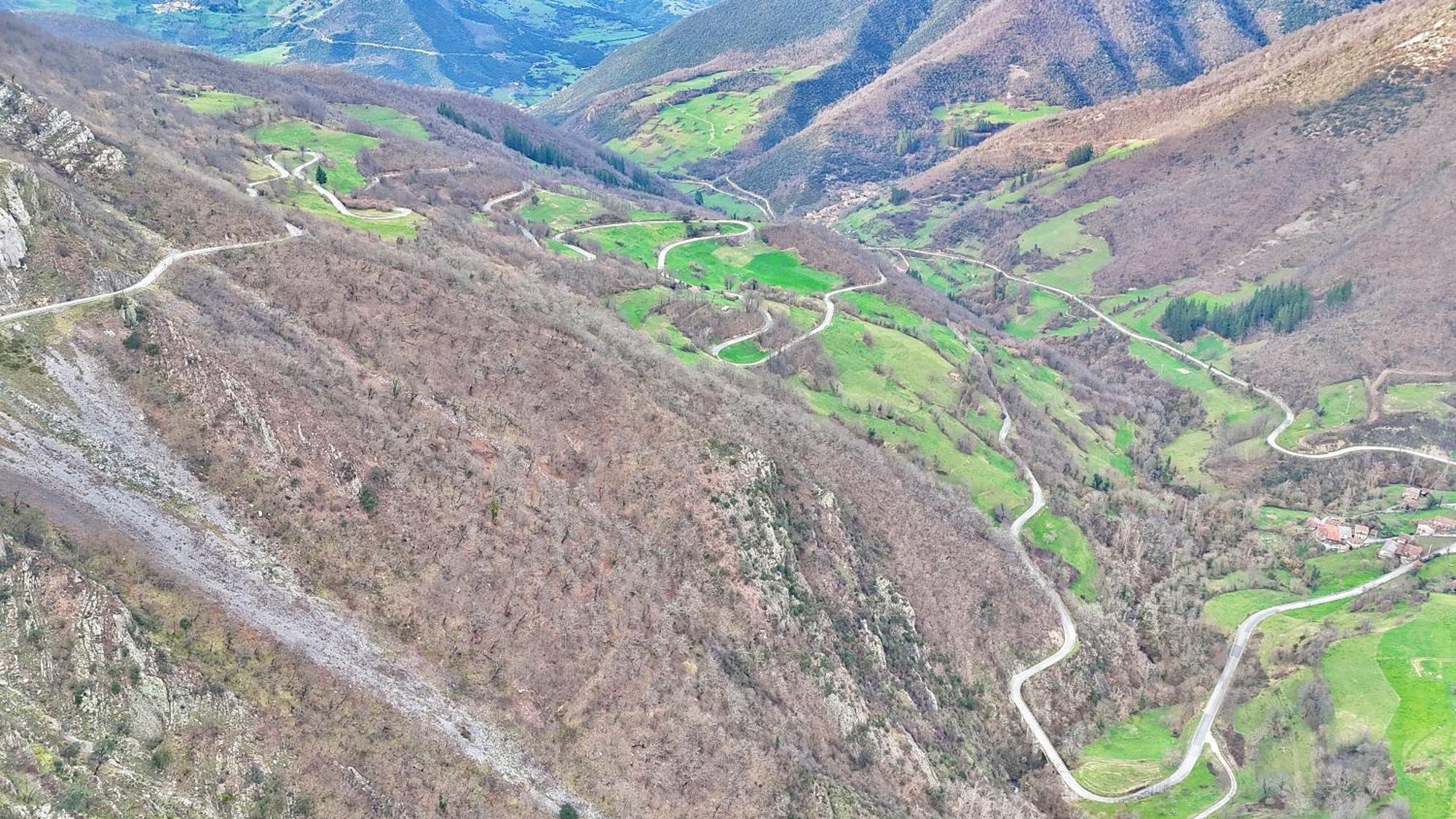 Hotel Rural El Sestil Dobres ภายนอก รูปภาพ