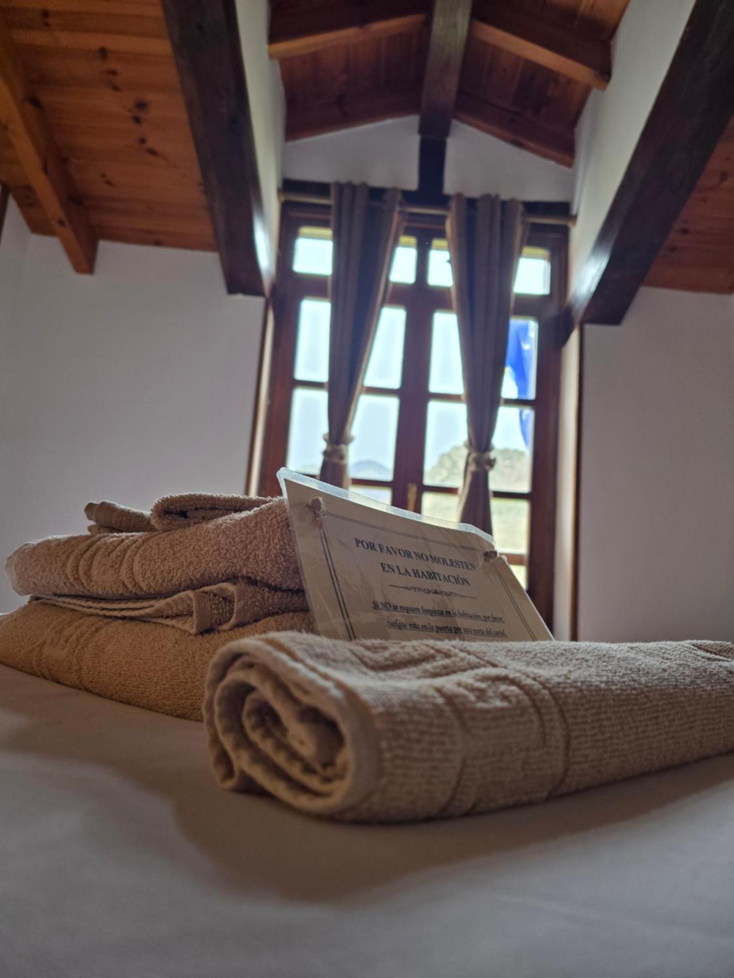 Hotel Rural El Sestil Dobres ภายนอก รูปภาพ